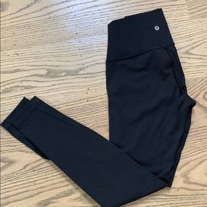 Lululemon black yoga pants